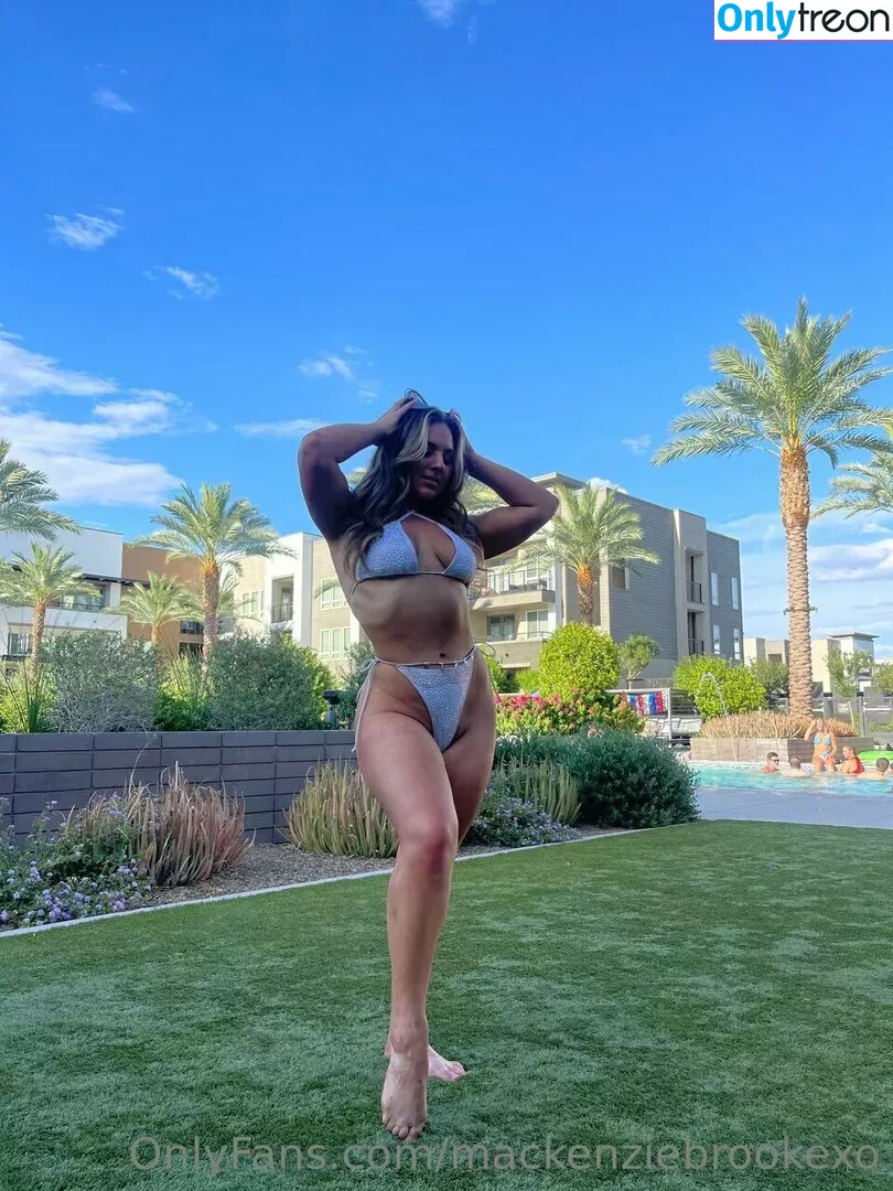 MacKenzie Brooke nude photo #0105 (mackenziebrookexo / mbpuricelli)