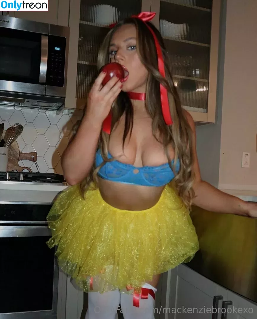 MacKenzie Brooke голая photo #0161 (mackenziebrookexo / mbpuricelli)