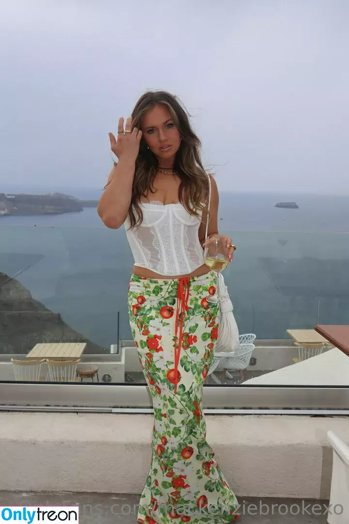 MacKenzie Brooke голая photo #0187 (mackenziebrookexo / mbpuricelli)