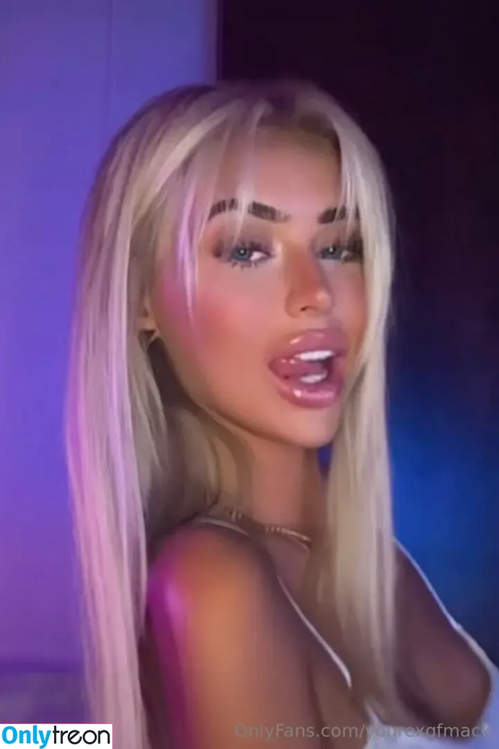 Mackenzie Carson голая photo #0017 (mackkcarson / yourexgfmack)