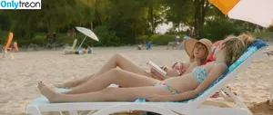 Mackenzie Davis / carolinedavis / tmackenziedavis nude photo #0126