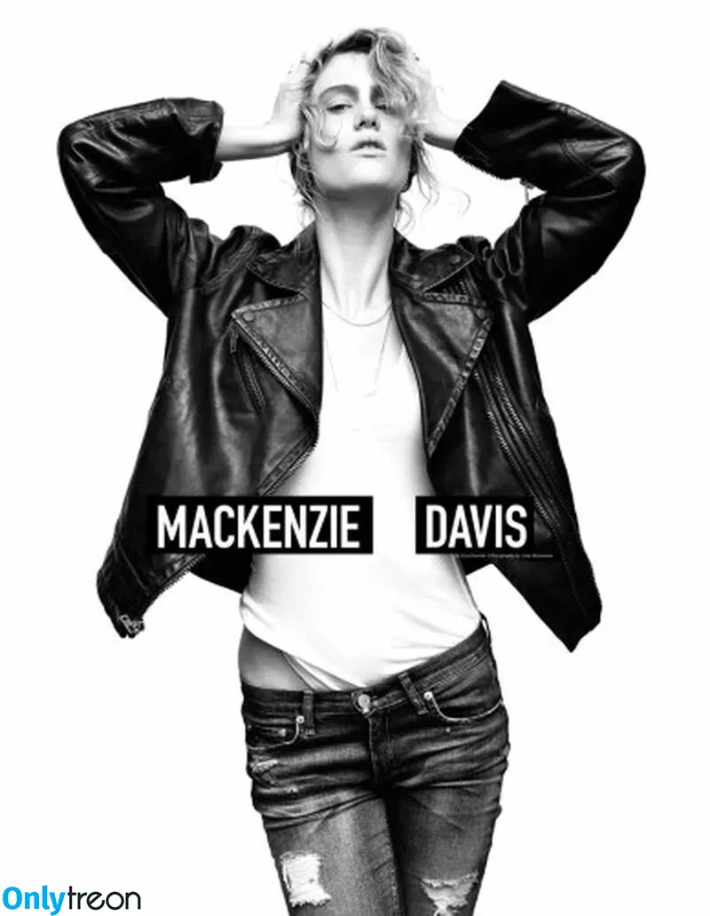 Mackenzie Davis nude photo #0018 (carolinedavis / tmackenziedavis)