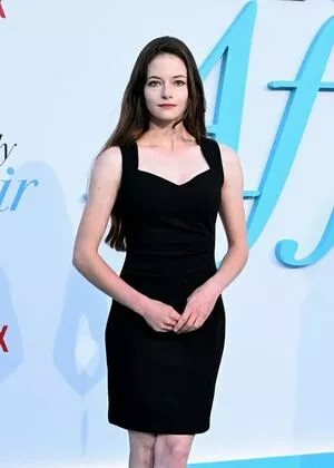 Mackenzie Foy / mackenziefoy фото голая #0040