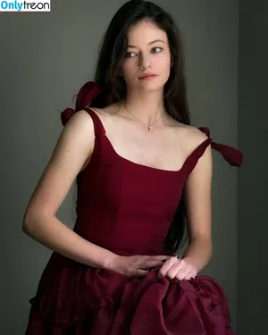 Mackenzie Foy / mackenziefoy фото голая #0063