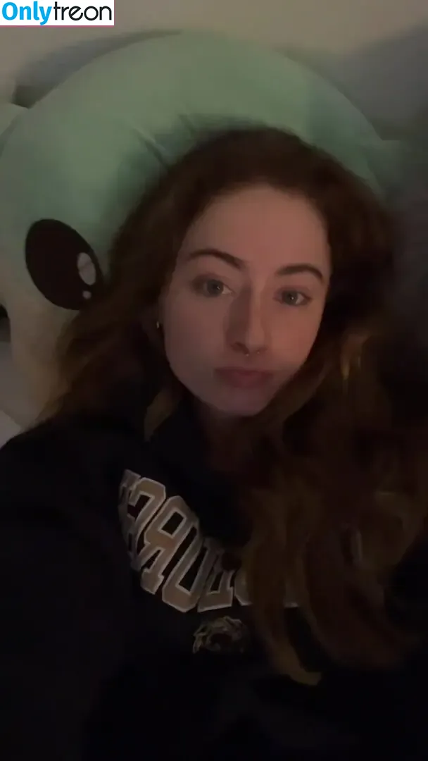 Mackenzie Meyer голая photo #0012 (mackenziemeyerrr)