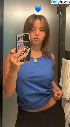Mackenzie Ziegler / kenzie фото голая #0651