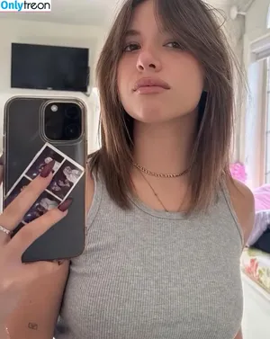 Mackenzie Ziegler / kenzie фото голая #0782