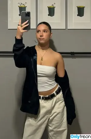 Mackenzie Ziegler / kenzie фото голая #0835