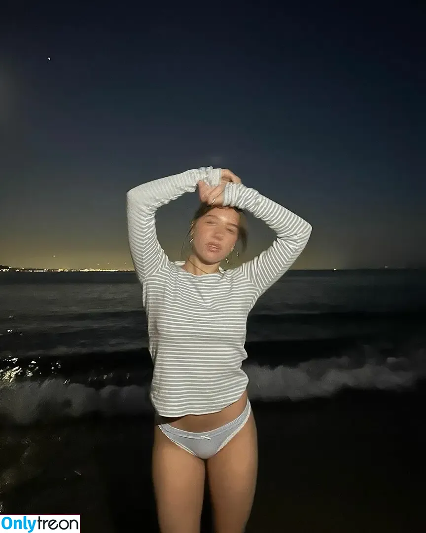 Mackenzie Ziegler голая photo #0735 (kenzie)