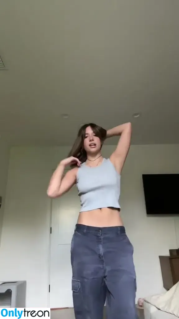 Mackenzie Ziegler голая photo #0743 (kenzie)