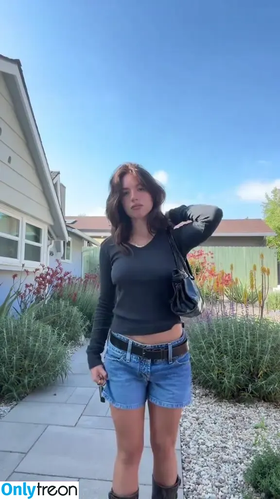 Mackenzie Ziegler голая photo #0950 (kenzie)