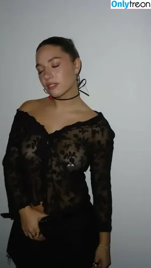 Mackenzie Ziegler / kenzie фото голая #1392