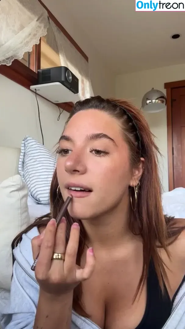 Mackenzie Ziegler голая photo #1724 (kenzie)
