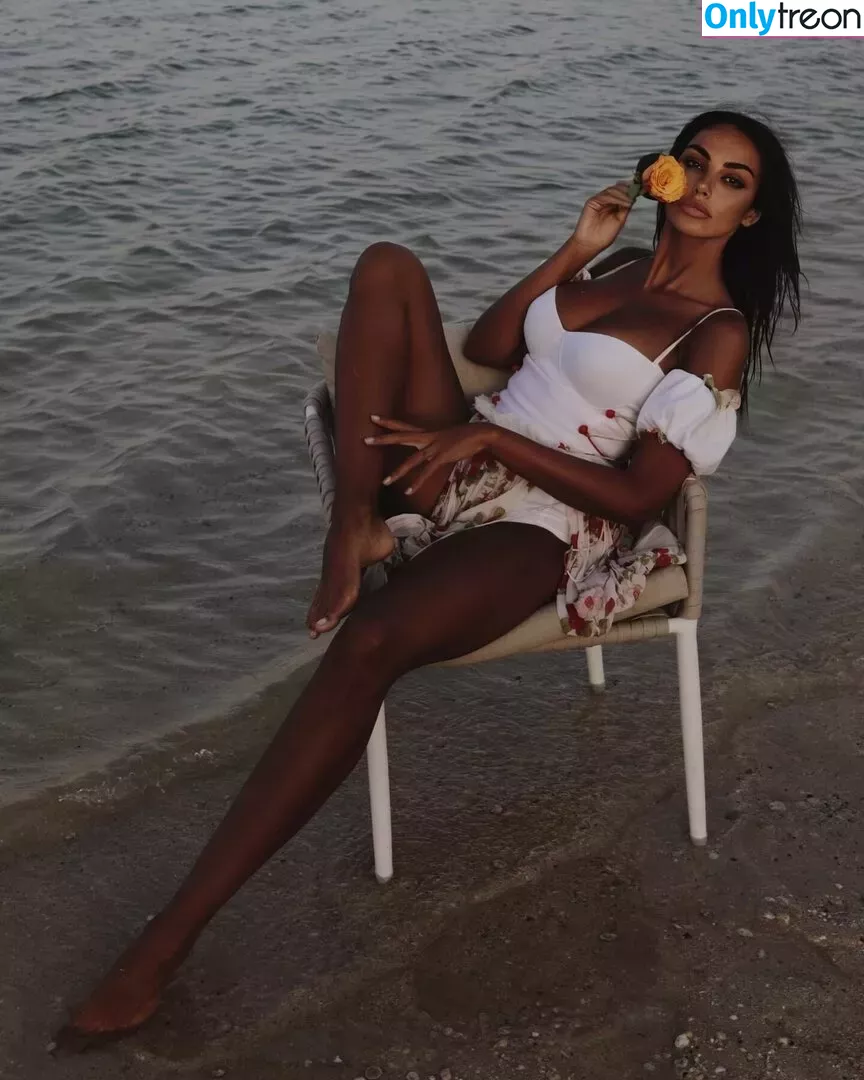 Madalina Diana Ghenea nude photo #0056 (officialmadalinaghenea)