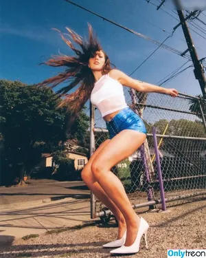Maddie Ziegler / maddieziegler фото голая #1328