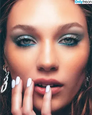 Maddie Ziegler / maddieziegler фото голая #1336