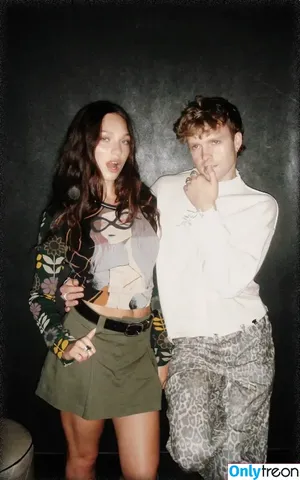 Maddie Ziegler / maddieziegler фото голая #1370
