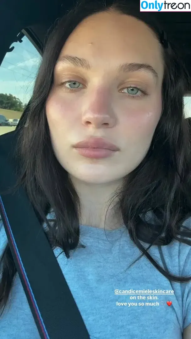 Maddie Ziegler nude photo #1682 (maddieziegler)