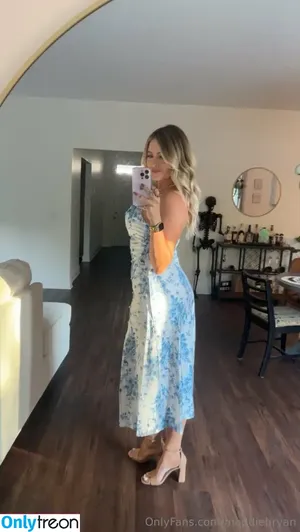 maddiebryan / madds.bryan nude photo #0050
