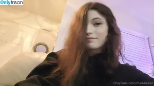 Maddietwt / maddietwedt / ts_maddie nude photo #0010