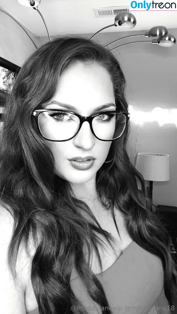 maddylane18 nude photo #0012 (maddylane18)