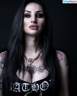 Madeleine Liljestam / Beautiful swedish metal singer (Eleine / madeleineliljestam nude photo #0003