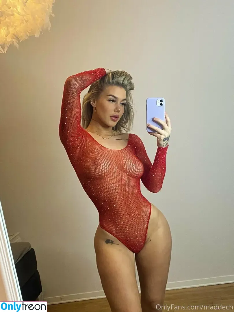 Madelen Magnussen nude photo #0011 (Maddech / madelenlien)
