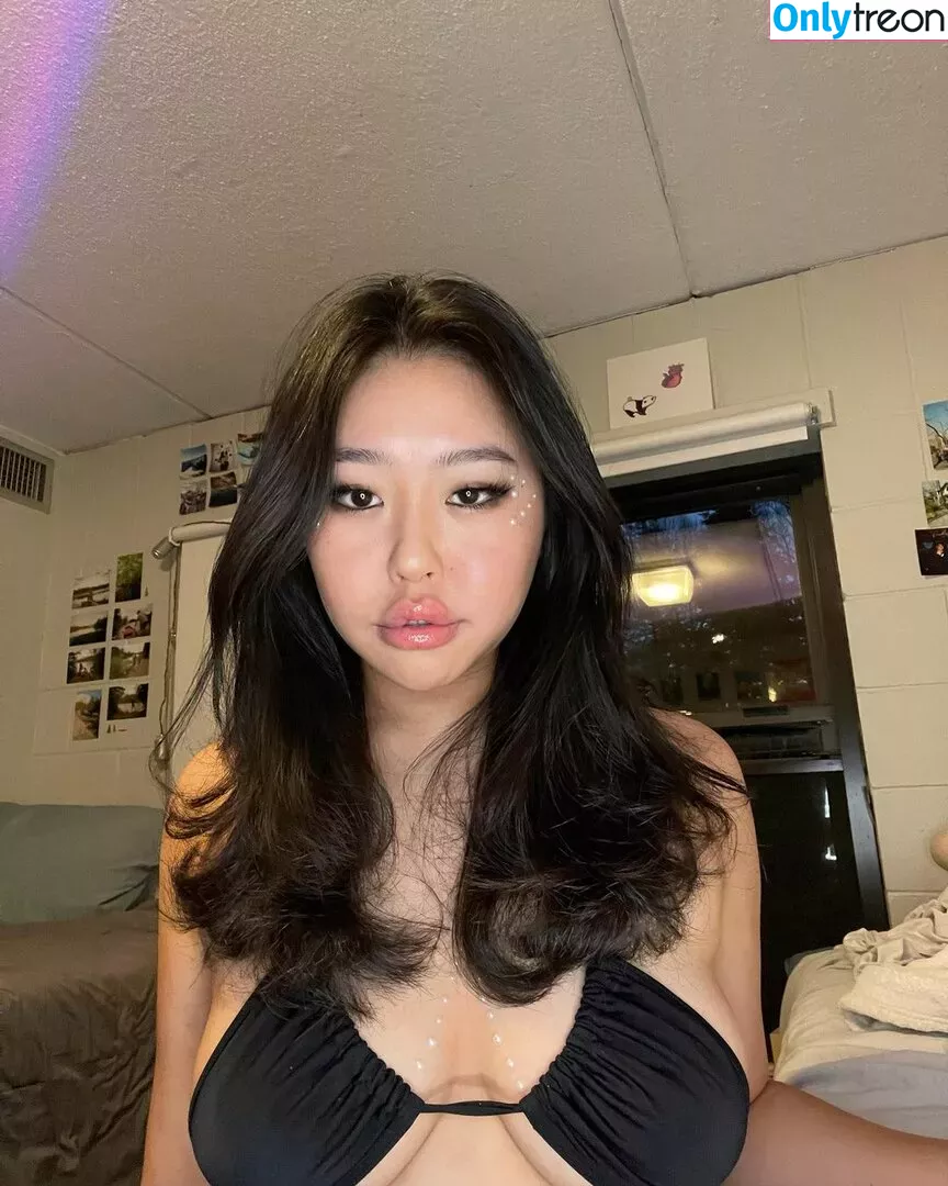 Madeline Jin nude photo #0069 (maddiejinjin)