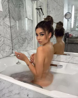 Madeline Mercedes / madelinemercedes / madelinemercedess nude photo #0033