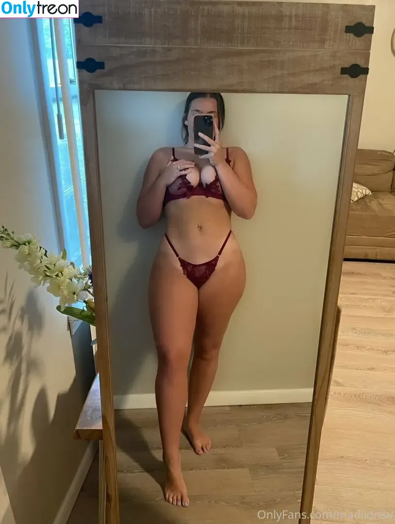 Madiidrew голая photo #0009 (Madiidrew)
