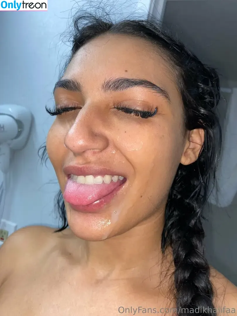 madikhalifaa nude photo #0019 (madikhalifa)