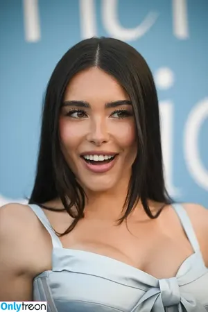 Madison Beer / madisonbeer фото голая #0326