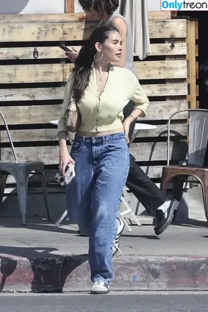 Madison Beer / madisonbeer фото голая #0386
