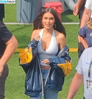 Madison Beer / madisonbeer фото голая #0727