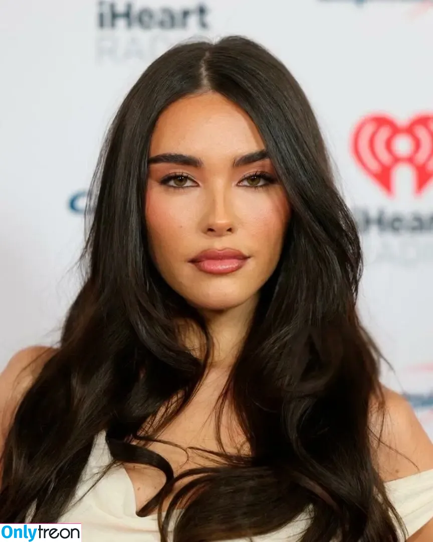 Madison Beer голая photo #0023 (madisonbeer)