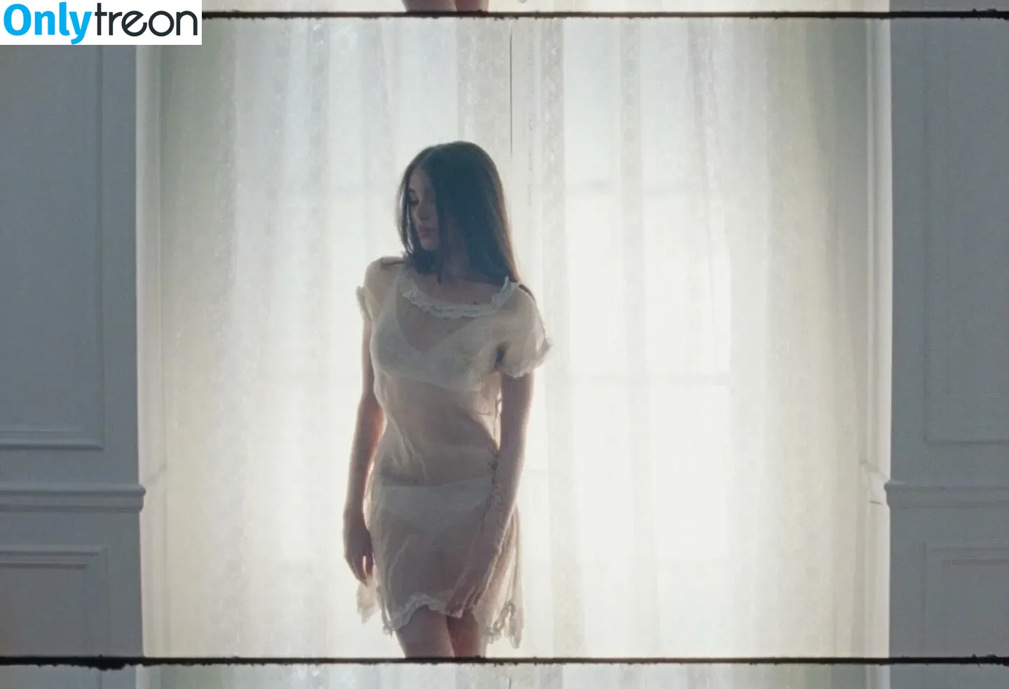 Madison Beer голая photo #0728 (madisonbeer)