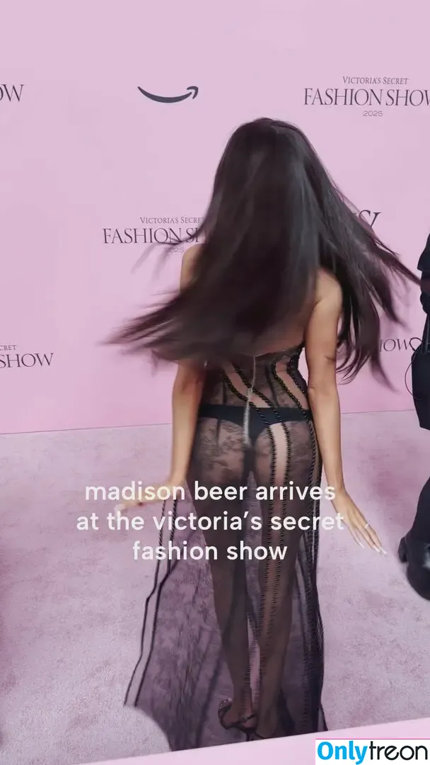 Madison Beer голая photo #0753 (madisonbeer)