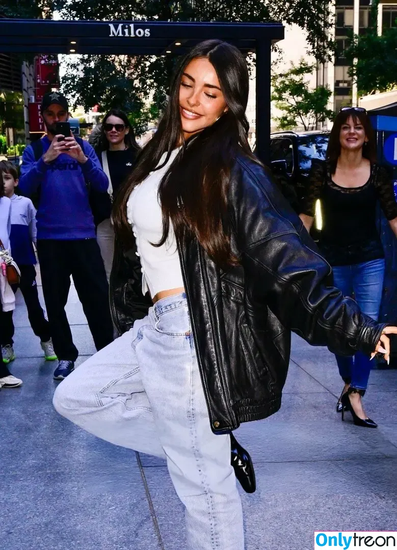 Madison Beer голая photo #0785 (madisonbeer)