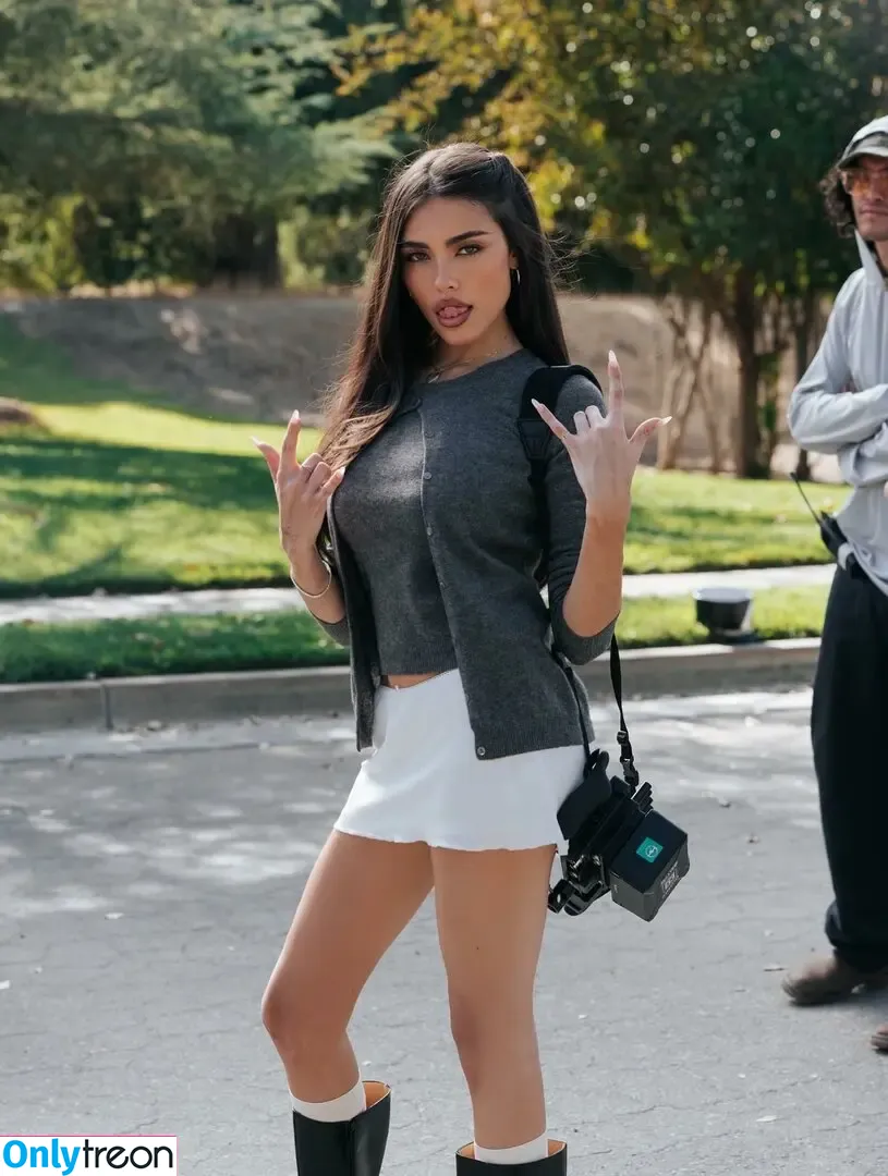 Madison Beer голая photo #0806 (madisonbeer)