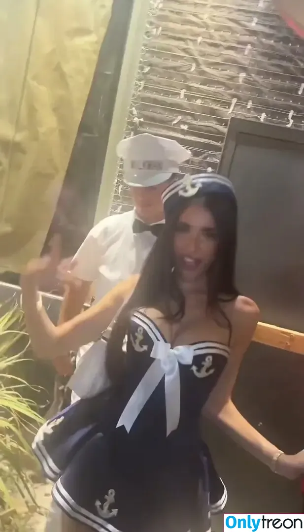 Madison Beer голая photo #0833 (madisonbeer)