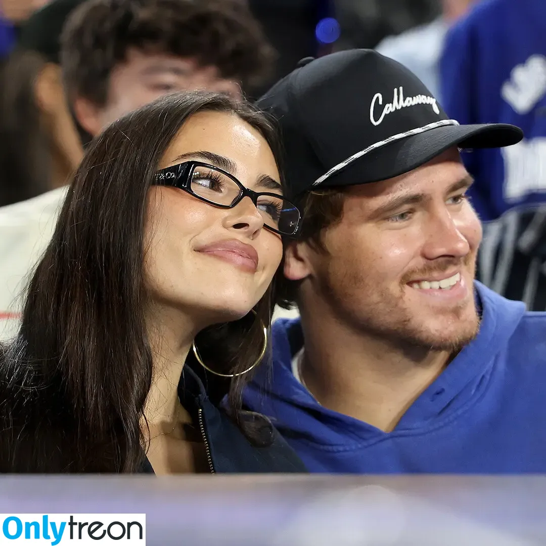 Madison Beer голая photo #0834 (madisonbeer)