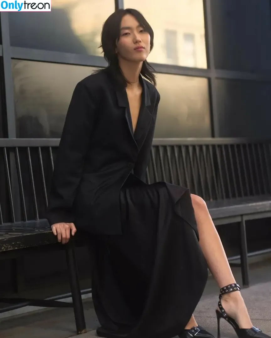 Madison Hu голая photo #0004 (humphrey_is_me / madisonhu)