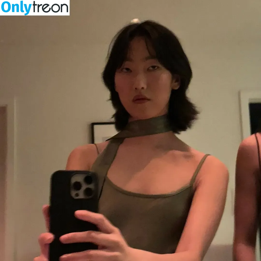 Madison Hu голая photo #0007 (humphrey_is_me / madisonhu)