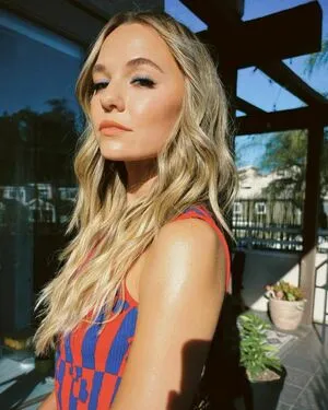 Madison Iseman / Jumanji / itsmsmadi / madisoniseman фото голая #0057