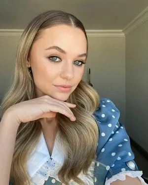Madison Iseman / Jumanji / itsmsmadi / madisoniseman фото голая #0128
