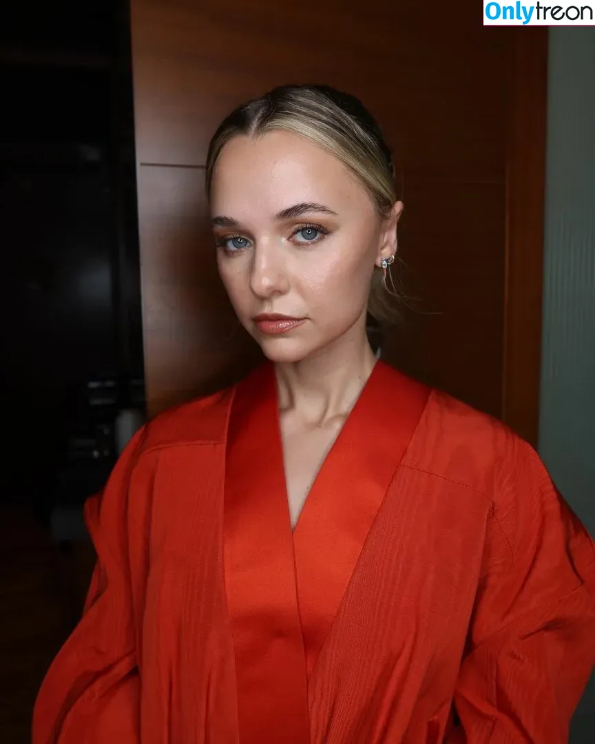 Madison Iseman голая photo #0135 (Jumanji / itsmsmadi / madisoniseman)