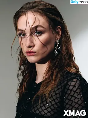 Madison Lintz / madisonlintz nude photo #0234