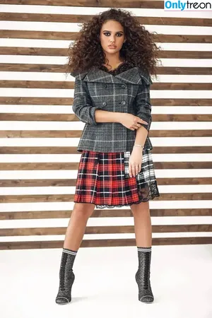 Madison Pettis / madisonpettis фото голая #0818