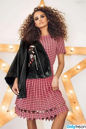 Madison Pettis / madisonpettis фото голая #0821
