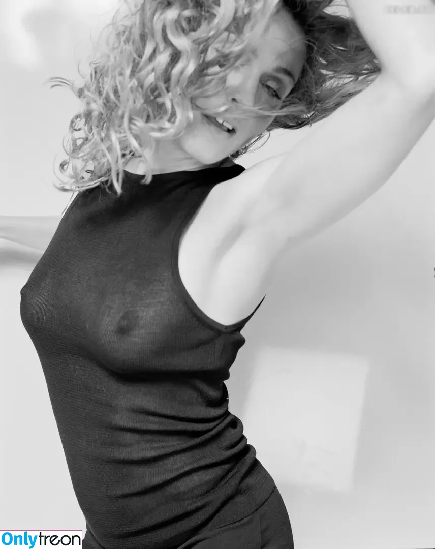 Madonna nude photo #0554 (Madonna)